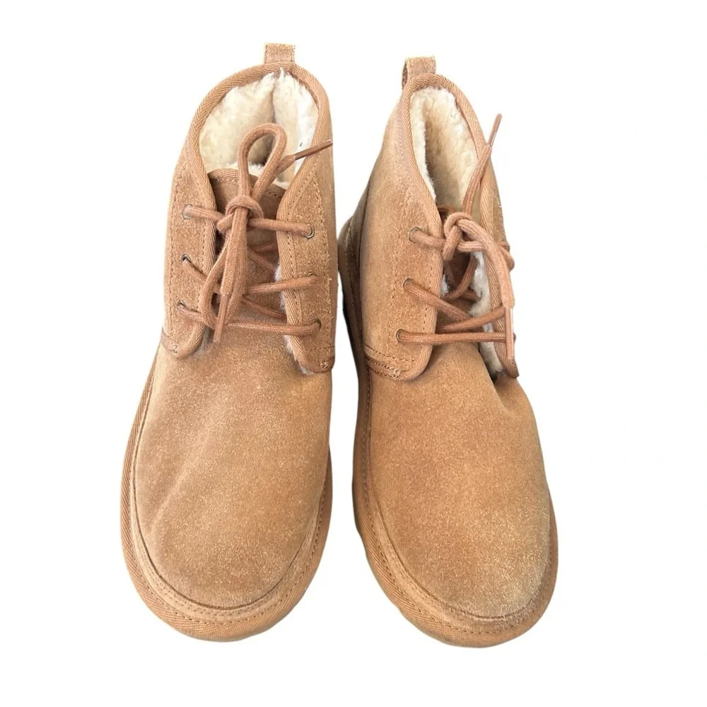 UGG‎ 8 neumel boot suede lace up shearling lined sneaker chukka bootie casual